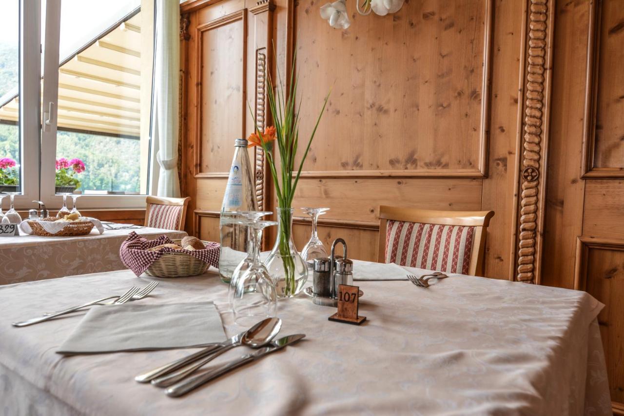Albergo เมซโซลาโก ภายนอก รูปภาพ